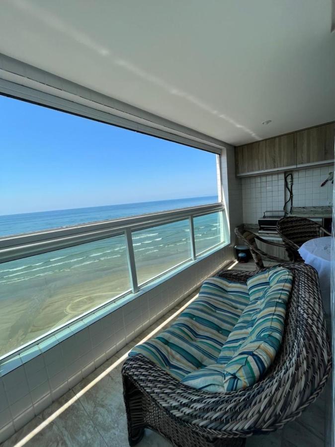 Mongagua Com Vista Para O Mar Pe Na Areia Экстерьер фото